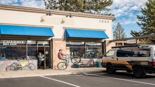 Chariot Bike in Bend Row 115 2