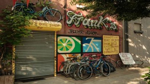 Franks Bike shop in Brooklyn Row 225 2