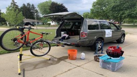 Happy Bikes for All in nan Row 539 2