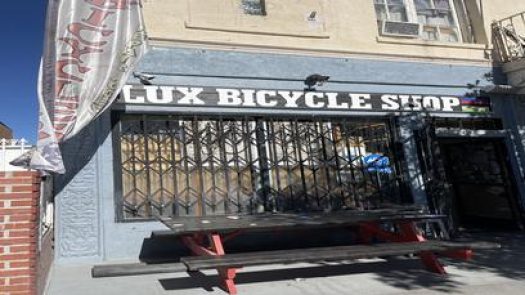 Luxs Bicycle Shop in Los Angeles Row 13 2