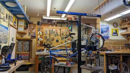 Roberts Bicycle Repair in Bellingham Row 13 2