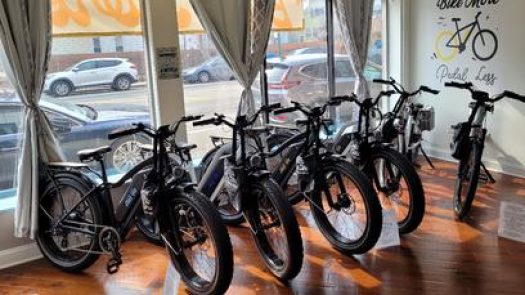 The Electric Bike Store Repair Shop in Chicago Row 33 2