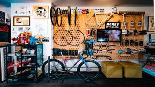 Tuned in Brooklyn Row 218 2