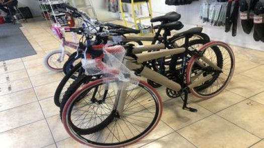 Turisloco bike shop in Brooklyn Row 223 2